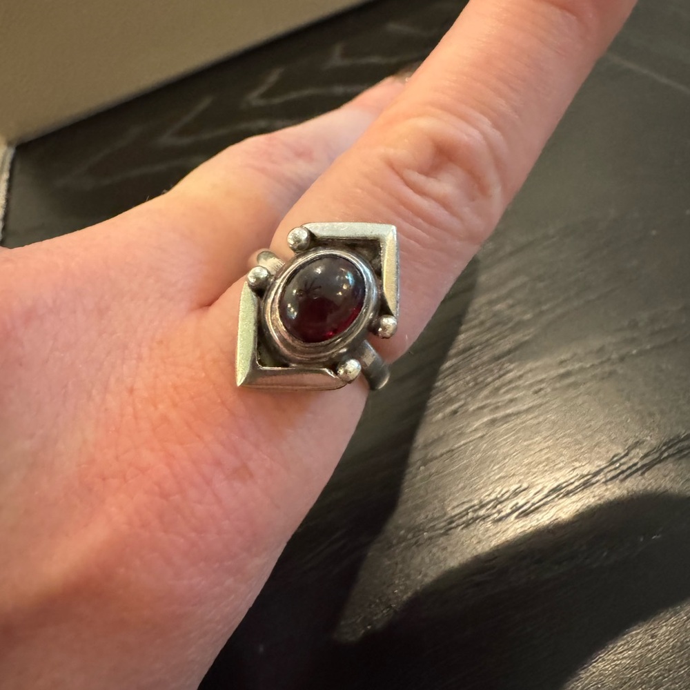 Sterling Silver Garnet Ring